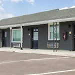 Inviting 1 Bedroom 10 Mins To Nash