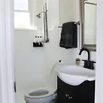 Hotel Inviting 1 Bedroom 10 Mins To Nash *