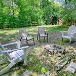 Lovely Bungalow For Families Spacious Outdoor Area