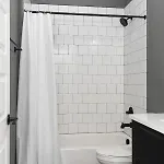 Near Downtown Broadway & Stadium - Free Parking * Nashville