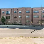 Near Downtown Broadway & Stadium - Free Parking *