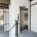 Apartment Near Downtown Broadway & Stadium - Free Parking