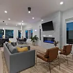 Holiday home Urban Oasis: Modern Luxury Near Downtown Nashville