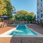 Famous Music Row 1 Bedroom With Free Parking And Pool Holiday home Nashville