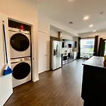 Chic Modern Pool, Patio, Parking * Nashville