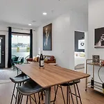 Upscale Cozy With Pool, Patio, Parking