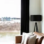 Apartment Stunning River View Walk To Downtown Rooftop Patio