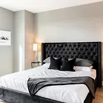 Star Retreat Townhome With Garage 3 Miles To Downtown Holiday home Nashville