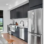 Penthouse River View Walk Downtown, Garage Parking Holiday home *