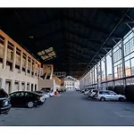 Holiday home Riverfront View Near Downtown, Walk To Restaurants Nashville