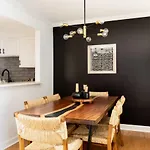 Stylish Downtown With Patio & Free Parking Nashville