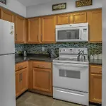 Holiday home Riverfront View Near Downtown, Walk To Restaurants *