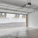 Star Retreat Townhome With Garage 3 Miles To Downtown Nashville