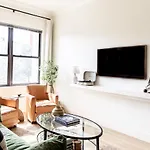 Luxury By Music Row Belmont Vanderbilt Free Parking Holiday home