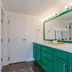 Holiday home To The Stars On Music Row With Pool And Free Parking *