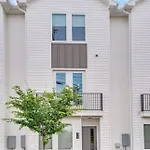 Star Retreat Townhome With Garage 3 Miles To Downtown