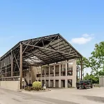 Holiday home Riverfront View Near Downtown, Walk To Restaurants Nashville