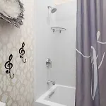 Unique With Pool, Patio, Parking Holiday home *