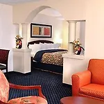 Courtyard By Marriott Vanderbilt West End Hotel Nashville