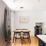 Spacious In A Quiet Neighborhood