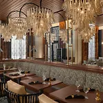 Fraye Curio Collection By Hilton * Nashville