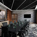 Fraye Curio Collection By Hilton Nashville