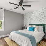 *New*Nations Station*:Entire Home 4 Bedroom 3 Bath*