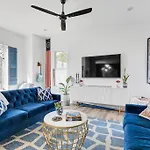 Instagrammable W/ Rooftop Deck, 3 Bdrm Nashville