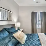 Spacious Castle W Gym Pool Free Parking I Walk To Dowtown N Broadway Apartment Nashville