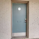 Berry Hill Urban Oasis - By 12 South & Vanderbilt Apartment *
