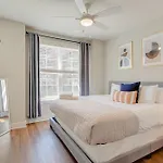 Modern Melrose-2 Bedroom Condo-5 Mins To Broadway