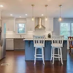 Private Home 6Miles To Downtown 4 Miles To Airport