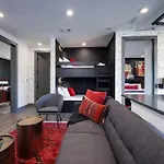 Dt Nashville Walk To Broadway 2 Bedrooms Sleeps 8