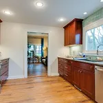 Historic East Nash Sleeps 6