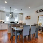 10 Percent Off New Downtown Sleeps 8