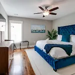 New Nashville Condo With 2 King Beds Walk To Bars