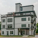 New Nashville Condo With 2 King Beds Walk To Bars