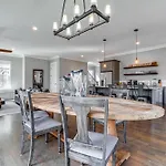 Beautiful Nashville House With Shelby Park Views!