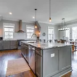 Beautiful Nashville House With Shelby Park Views!