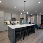 New Lux Townhome 6 Mins To Dt Rooftop Sleeps 12 Holiday home
