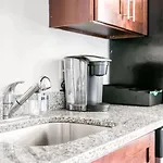 Cozysuites Music Row Chic 1br In Nashville! 12 * Nashville
