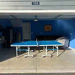 Holiday home 5 Min To Broadway Game & Ping-pong Parking *