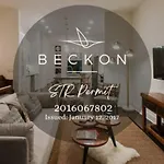 6 Bedroom Gulch Homes, Garages, Rooftops, Walk To Gulch 10 Mins To Broadway, 24 Hour Hospitality Team, Perfect For Groups