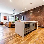 Holiday home - 1037 Southside Ct #2 & #3 - Combo
