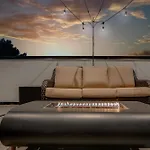 - 1037 Southside Ct #2 & #3 - Combo Holiday home