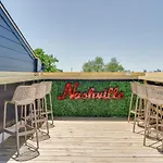 Holiday home New East Oasis 13beds Roofdeck Free Parking
