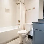 - 1037 Southside Ct #2 & #3 - Combo Holiday home