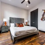Holiday home - 1037 Southside Ct #2 & #3 - Combo *