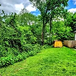 Cozy Duplex Unit B Holiday home Nashville