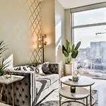Apartment Deluxe On Broadway *